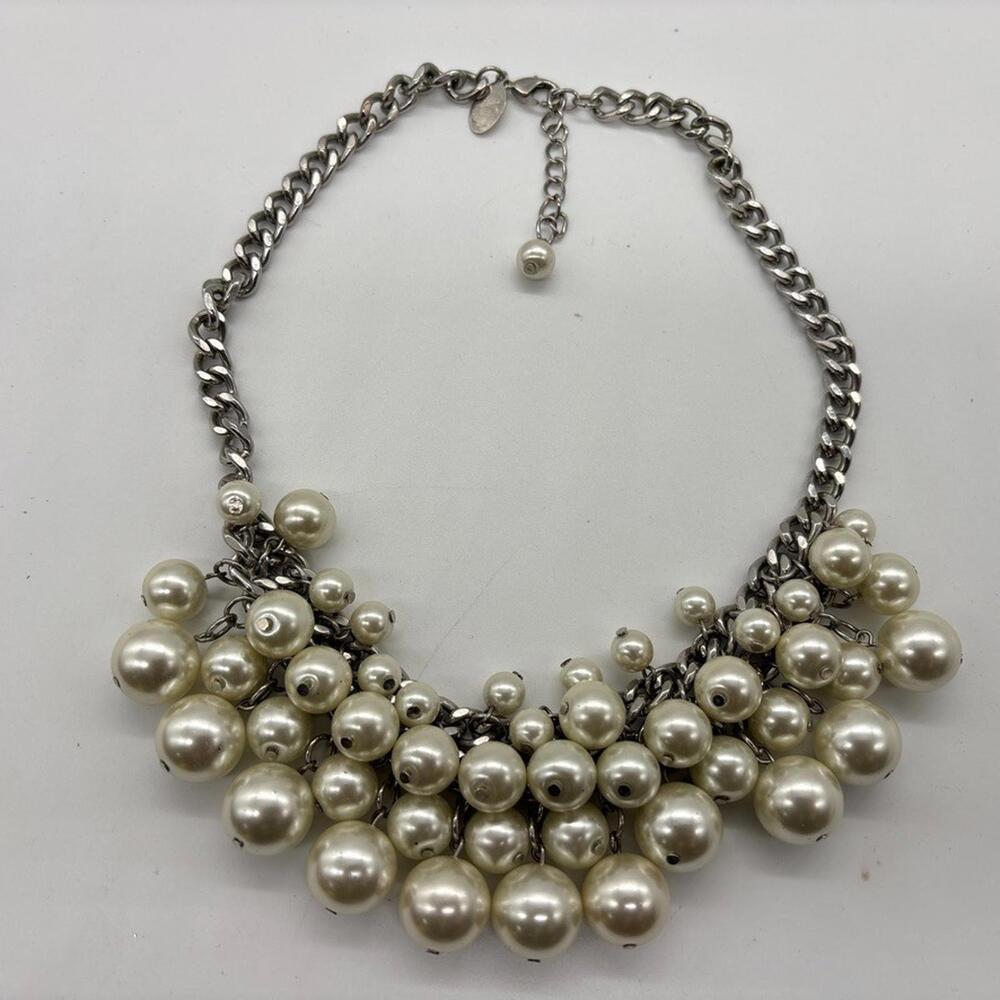 White House Black Market Cascade Necklace Chunky Faux Pearl Clusters Silver Tone